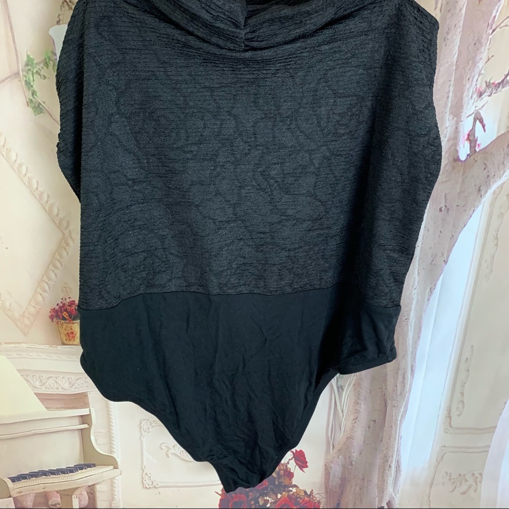 NEW TORRID KNIT CRISSCROSS OFF SHOULDER BODYSUIT - Picture 7 of 13